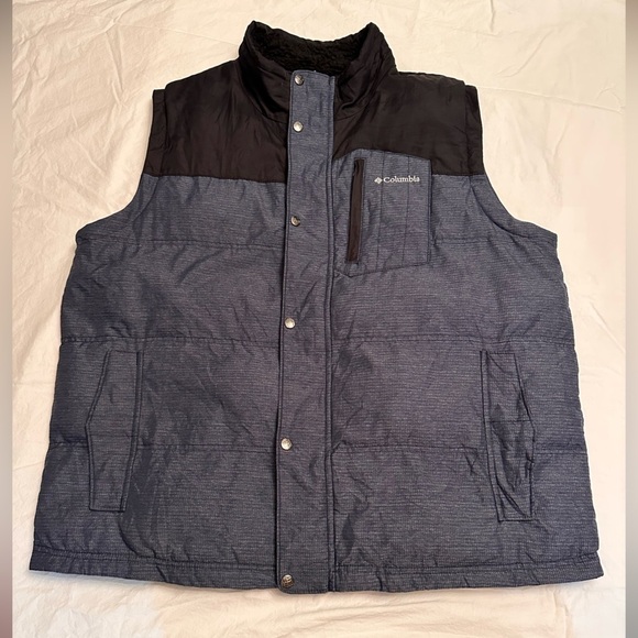 Columbia Insulated Vest Men’s Size XL Omni Shield Technology - Picture 6 of 11